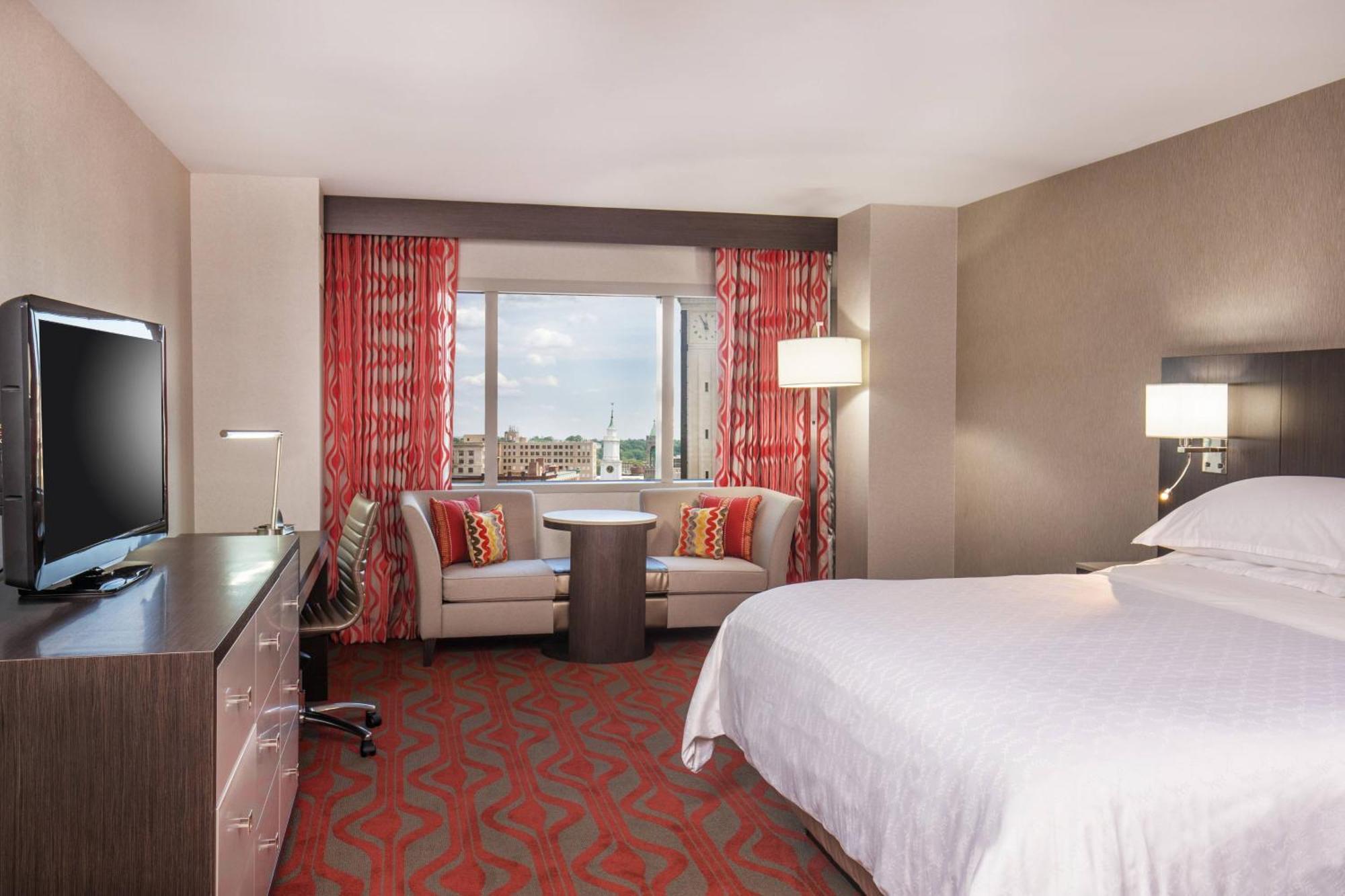 Sheraton Springfield Monarch Place Hotel Экстерьер фото
