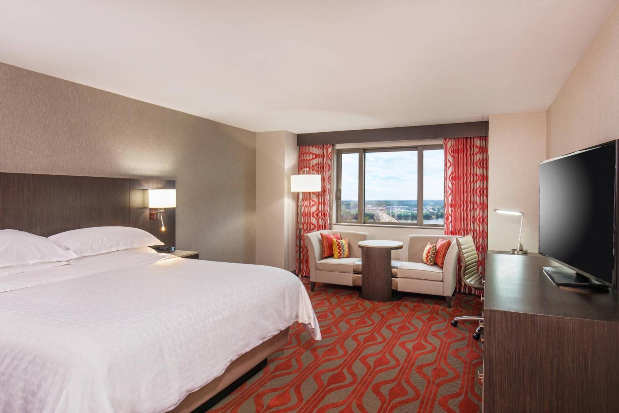 Sheraton Springfield Monarch Place Hotel Экстерьер фото