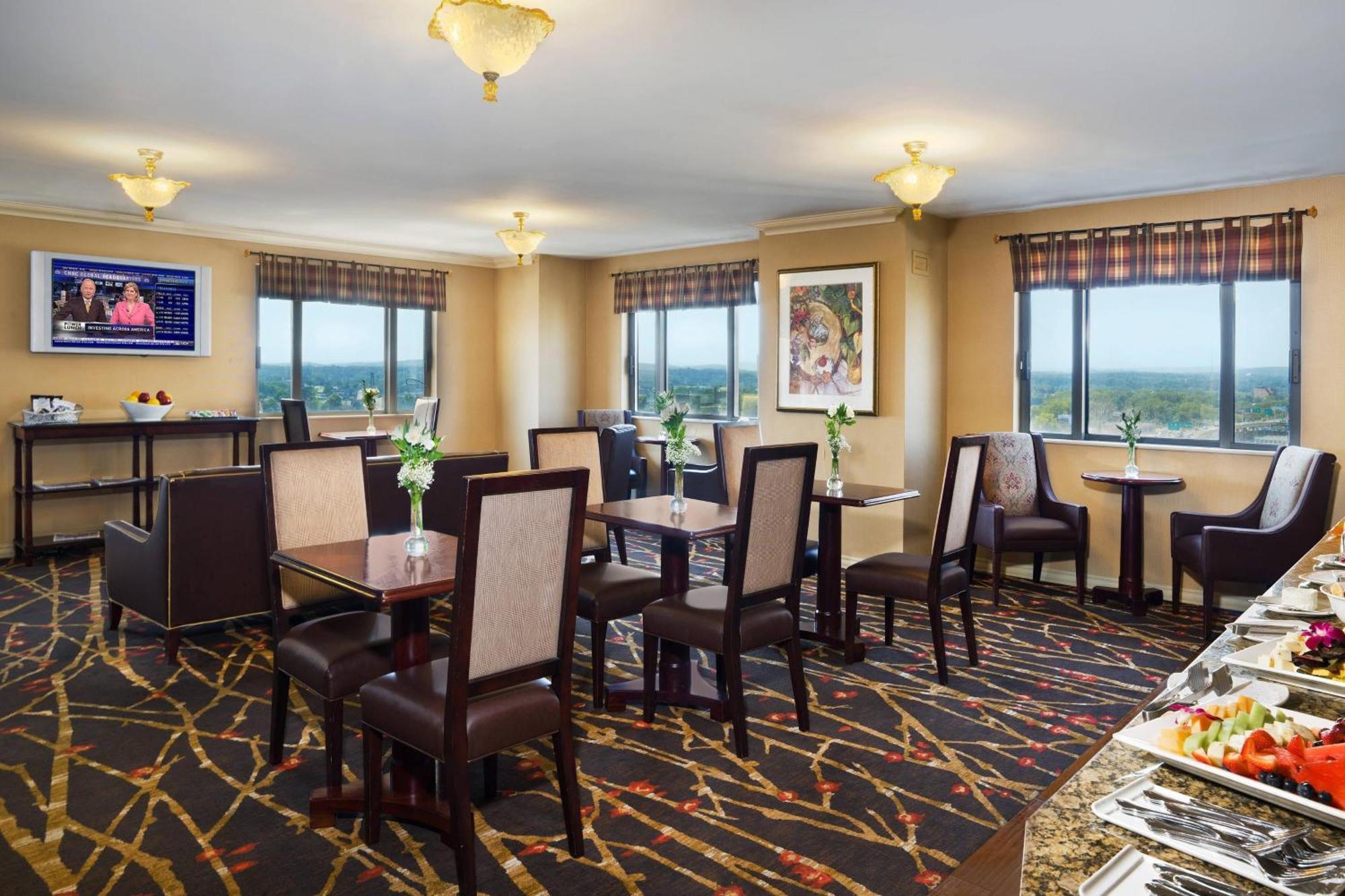 Sheraton Springfield Monarch Place Hotel Экстерьер фото