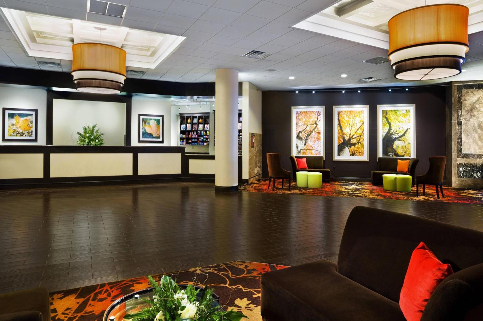 Sheraton Springfield Monarch Place Hotel Экстерьер фото