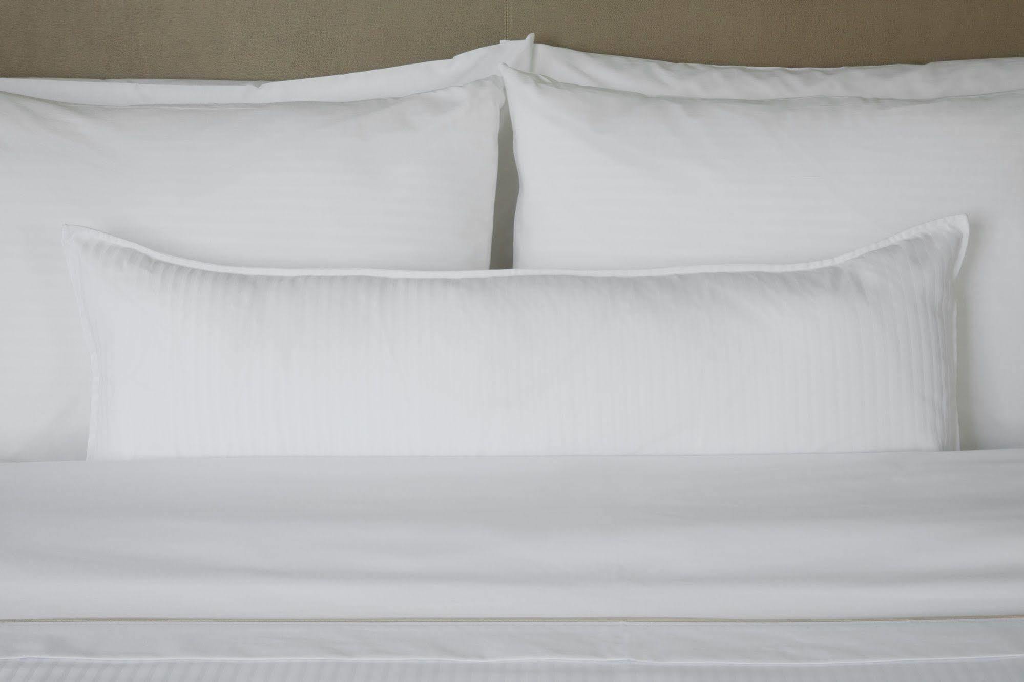 Sheraton Springfield Monarch Place Hotel Экстерьер фото